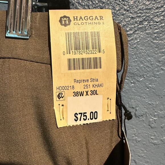 NWT Haggar Size 38x30 Dress Pants Olive Brown Classic Fit Plain Front Comfort - Picture 4 of 15
